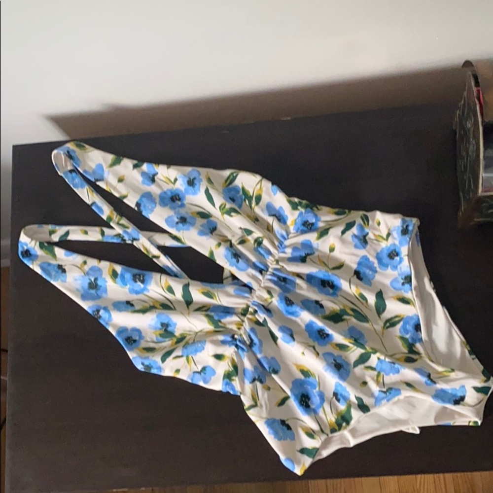 Never Worn super sexy Tori Praver floral one piece